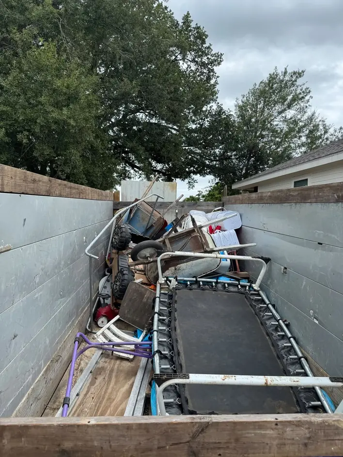 Yard debris hauled by Klutter Krewe in Southwest Louisiana, photo 11