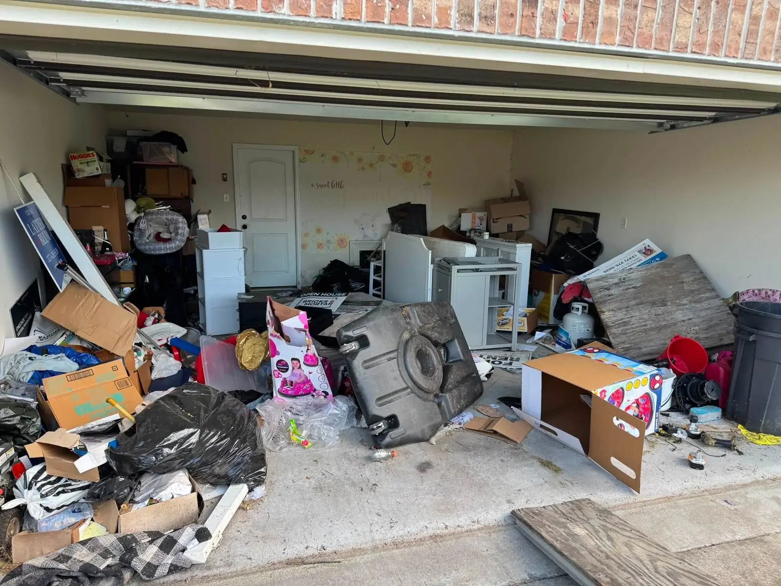 Home, Garage, and Attic Cleanout